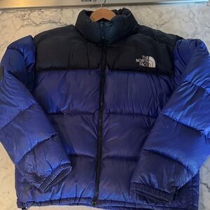 Vintage Pick: 90s The North Face Men's XL - Black and Blue Puffer Jacket
